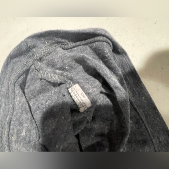 Boston Red Sox vintage look and feel T shirt. Super soft material. SM size. - Picture 3 of 3